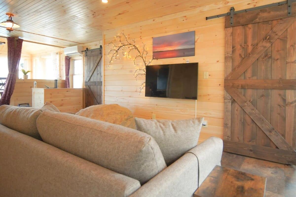 Loza House Adirondack Skydeck Unit Lake Front 普拉茨堡 外观 照片